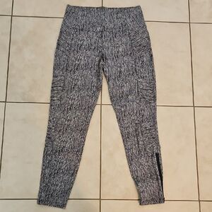 Women's Black and White Pants
